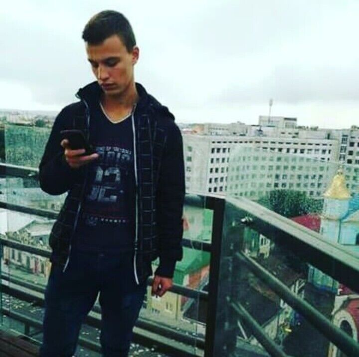  22276612  , 25 ,    