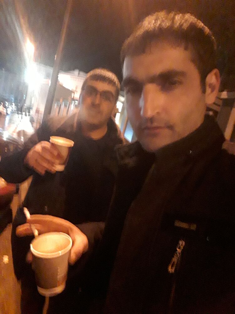  ,   Narek, 35 ,   ,   , c , 