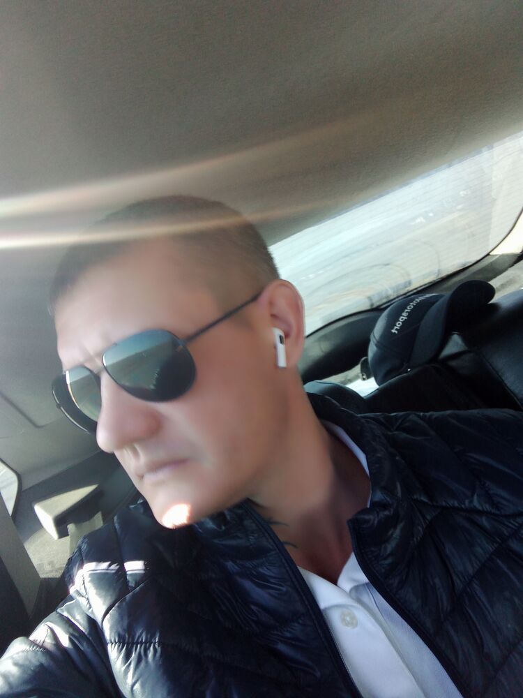  31689462  , 42 ,    
