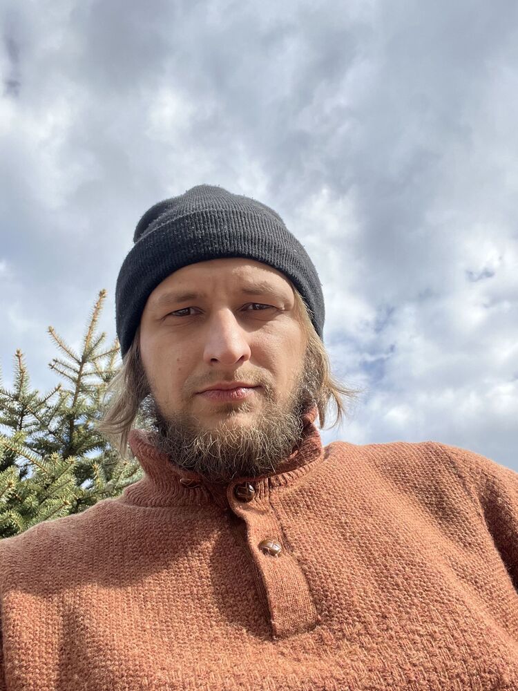  27985012  , 33 ,    -