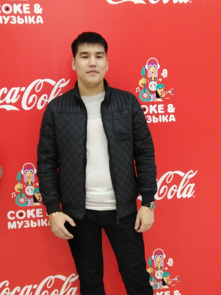 ���� 18738432 ������� �����, 32 ����, ���� ���������� � ������