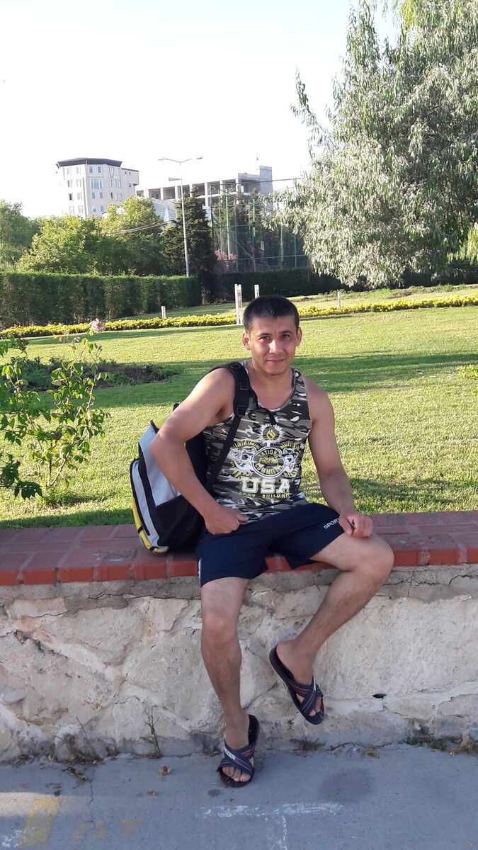  ,   Umid, 42 ,  