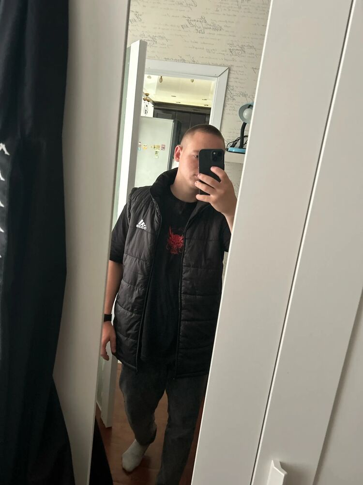  46654732  , 19 ,    
