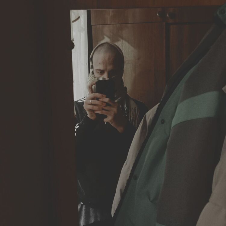  33958652  , 20 ,    -