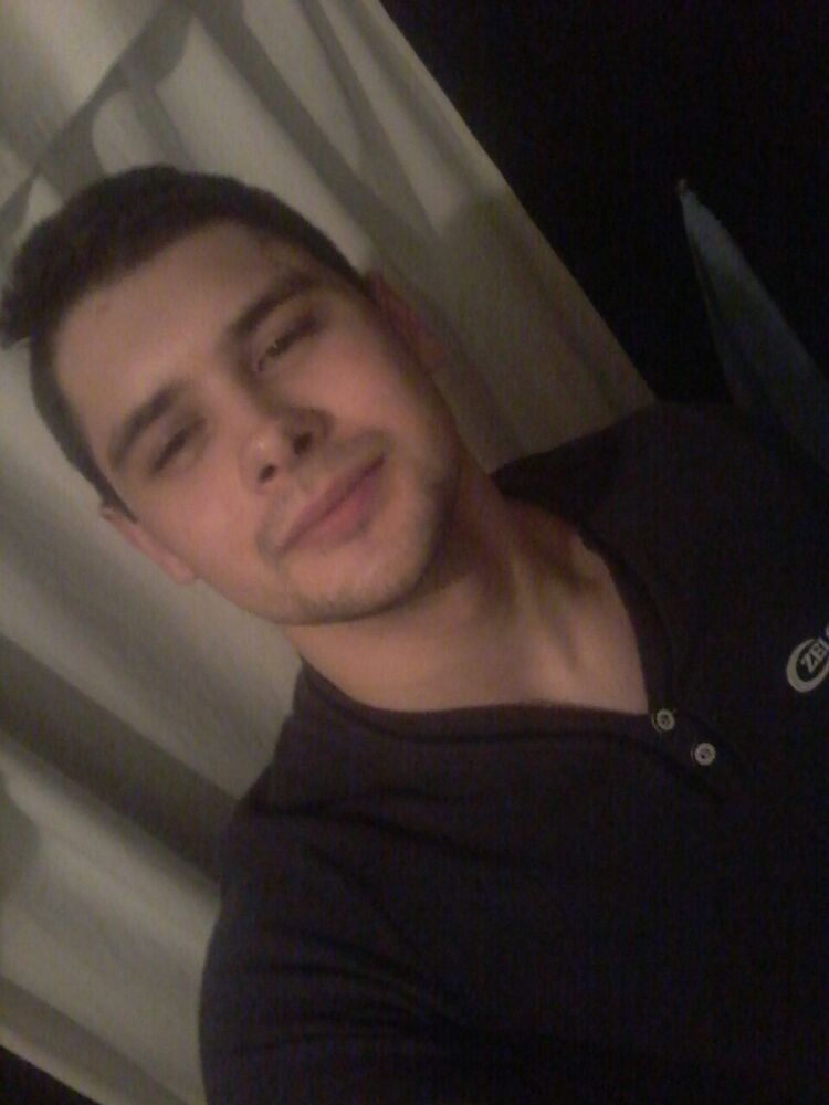  ,   Edijs, 25 ,   