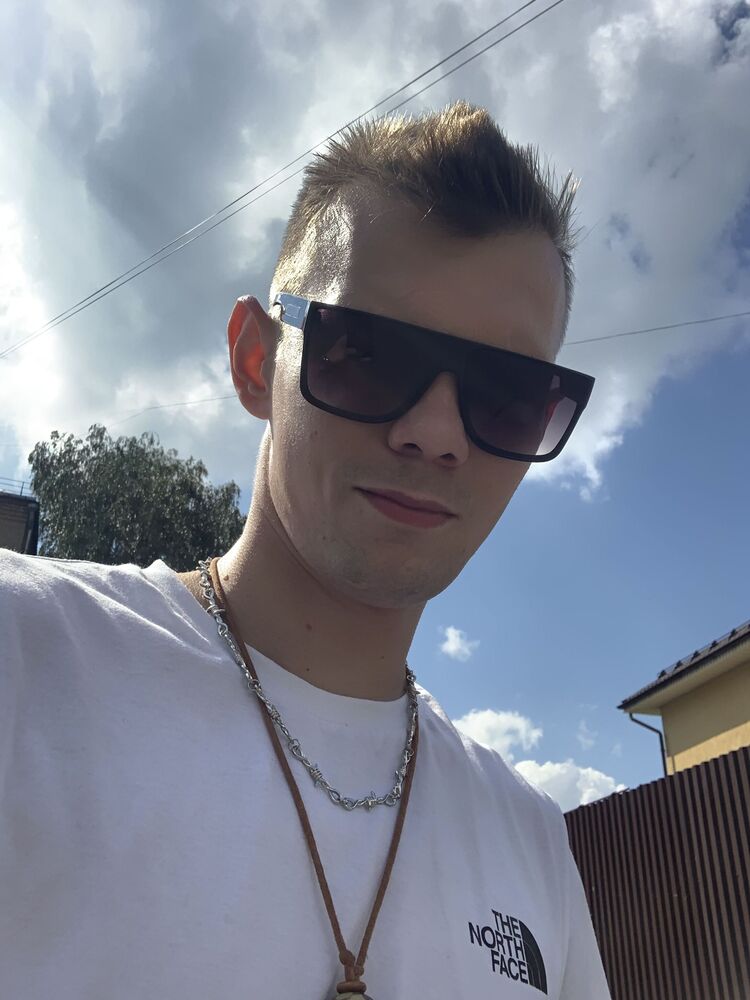  44481152  , 28 ,    