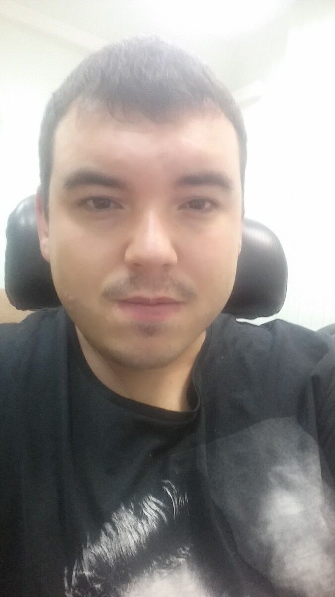  13147702  , 32 ,    -