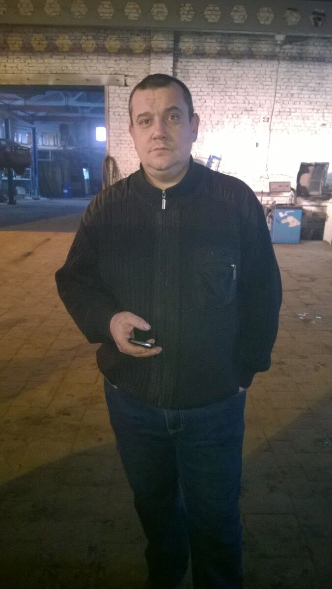  7672932  Andtei, 49 ,    