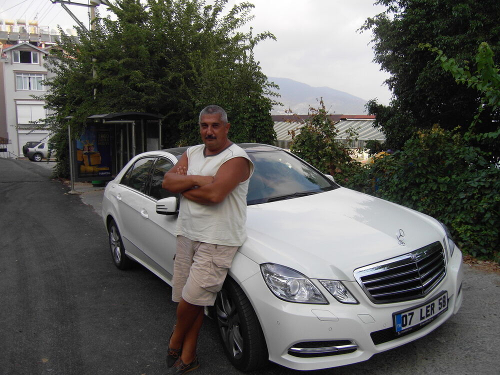  17678322  Andrei, 64 ,    