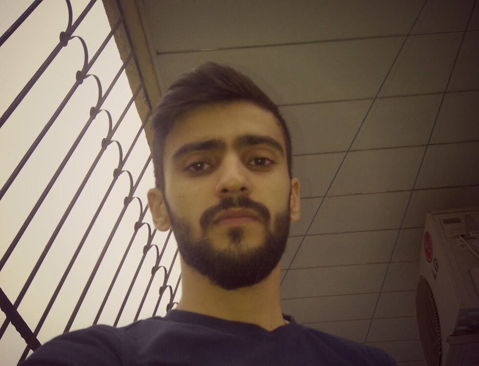  3995432  Ali, 32 ,    