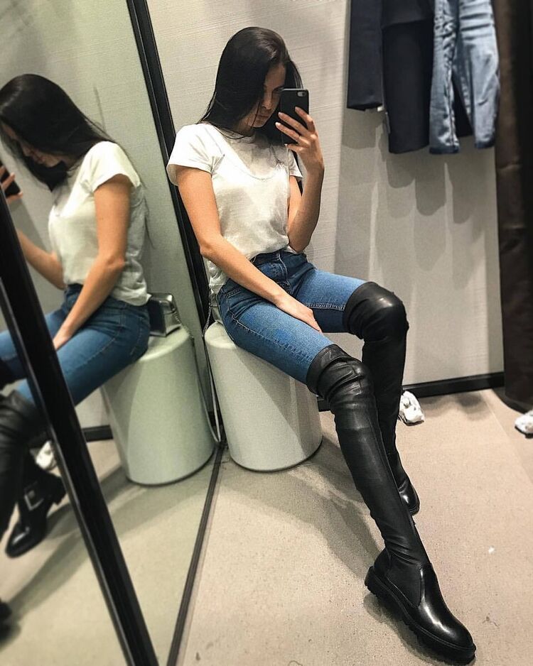  23978172  , 25 ,    