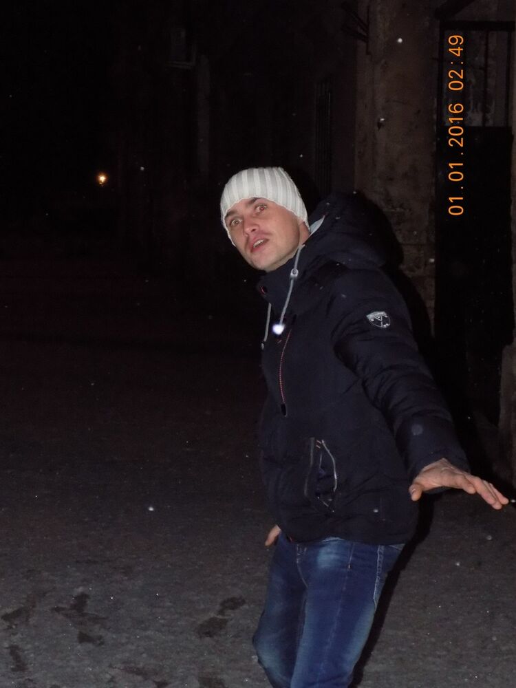  ,   Sasha, 37 ,   ,   , c , 