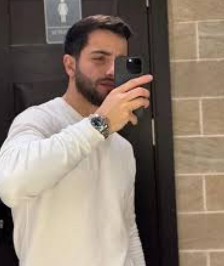  49808252  Oleg, 30 ,    