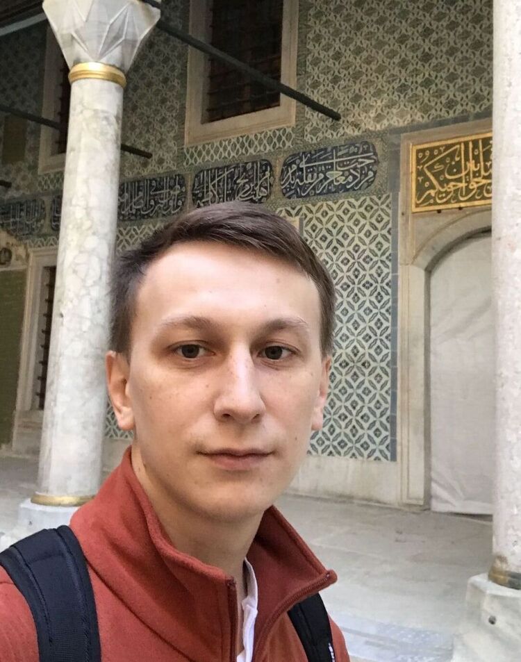  ,   Ruslan, 39 ,   ,   , c 