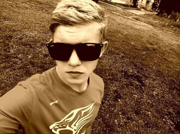  15837042  Pavel, 24 ,    