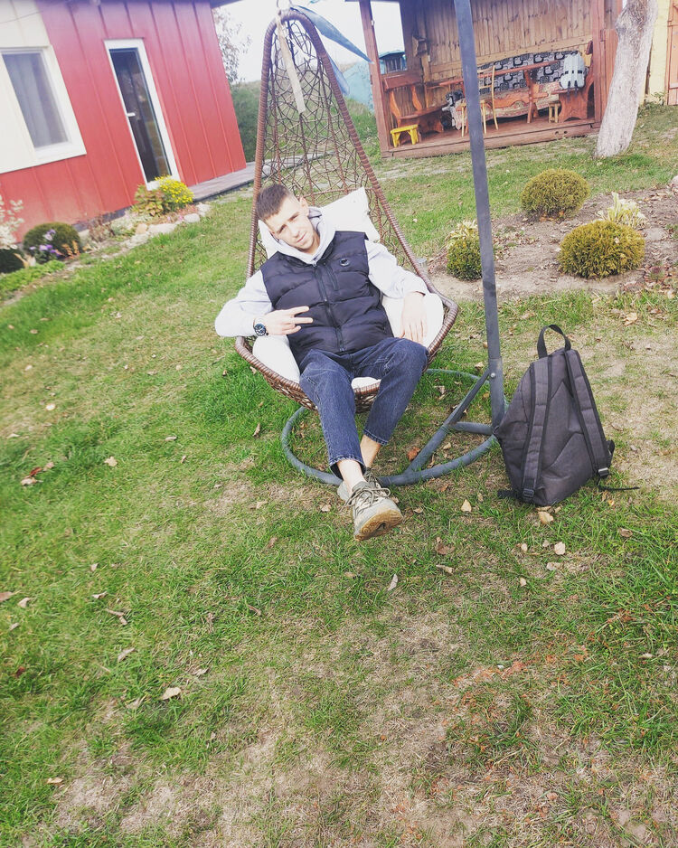  30987562  Sayman, 28 ,    