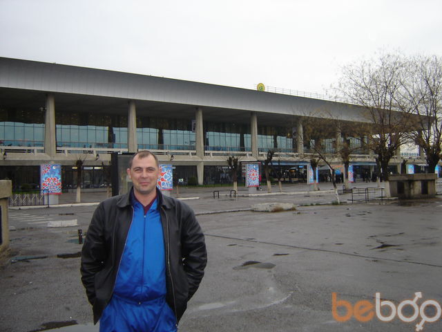  ,   Nik, 51 ,   ,   , c 