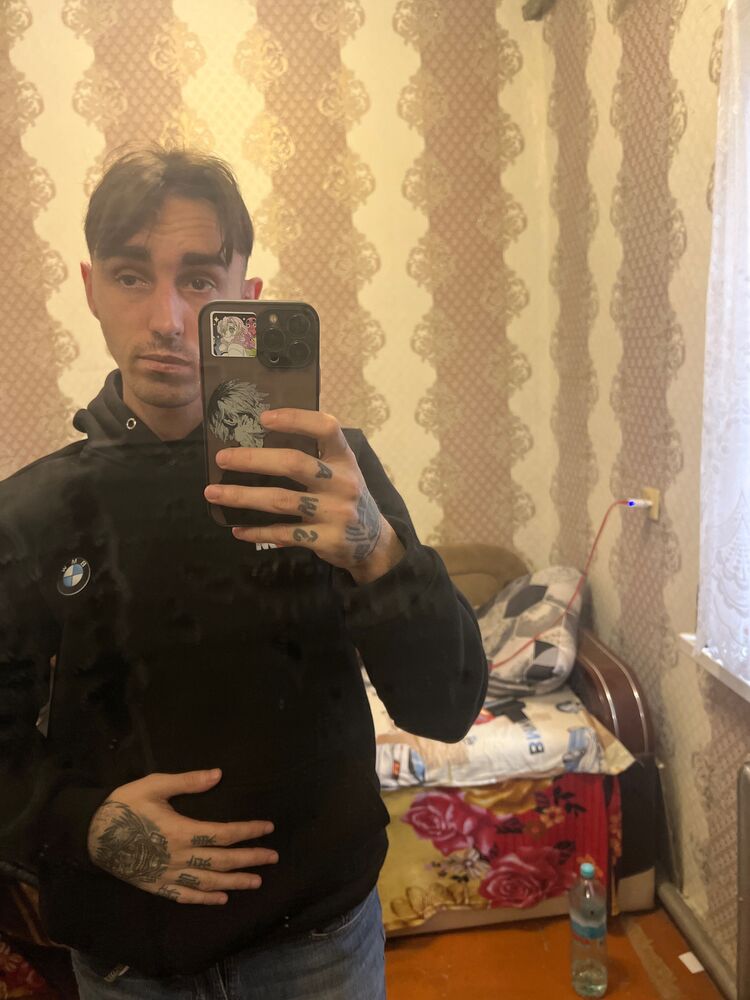  42207202  , 27 ,    