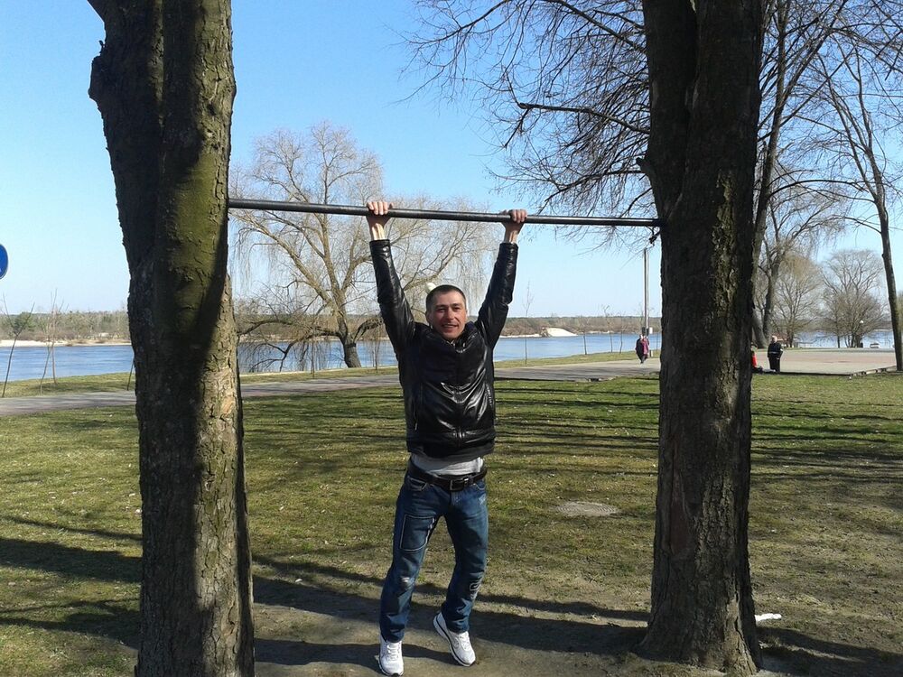  ,   Igor, 40 ,   ,   , c 