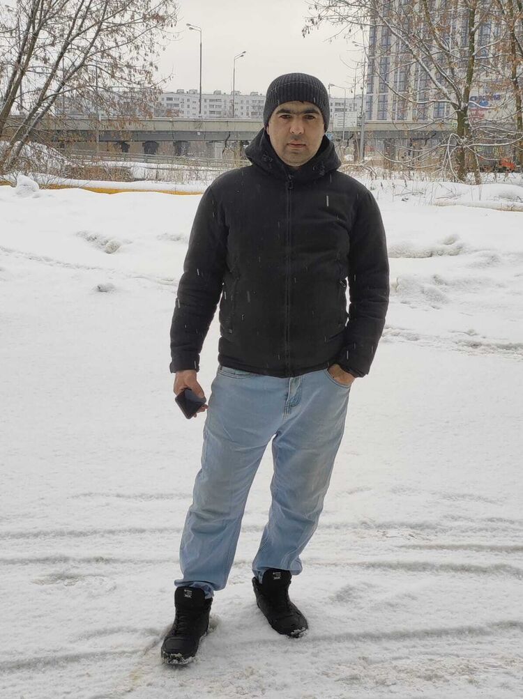  ,   Vahhabjon, 42 ,   ,   , c 