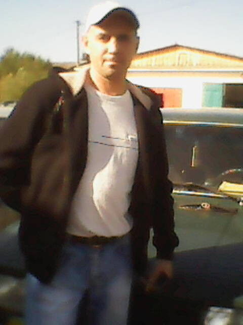  11915472  Sergei, 44 ,    