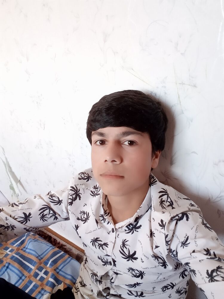  29724792  Shukrullo, 22 ,    