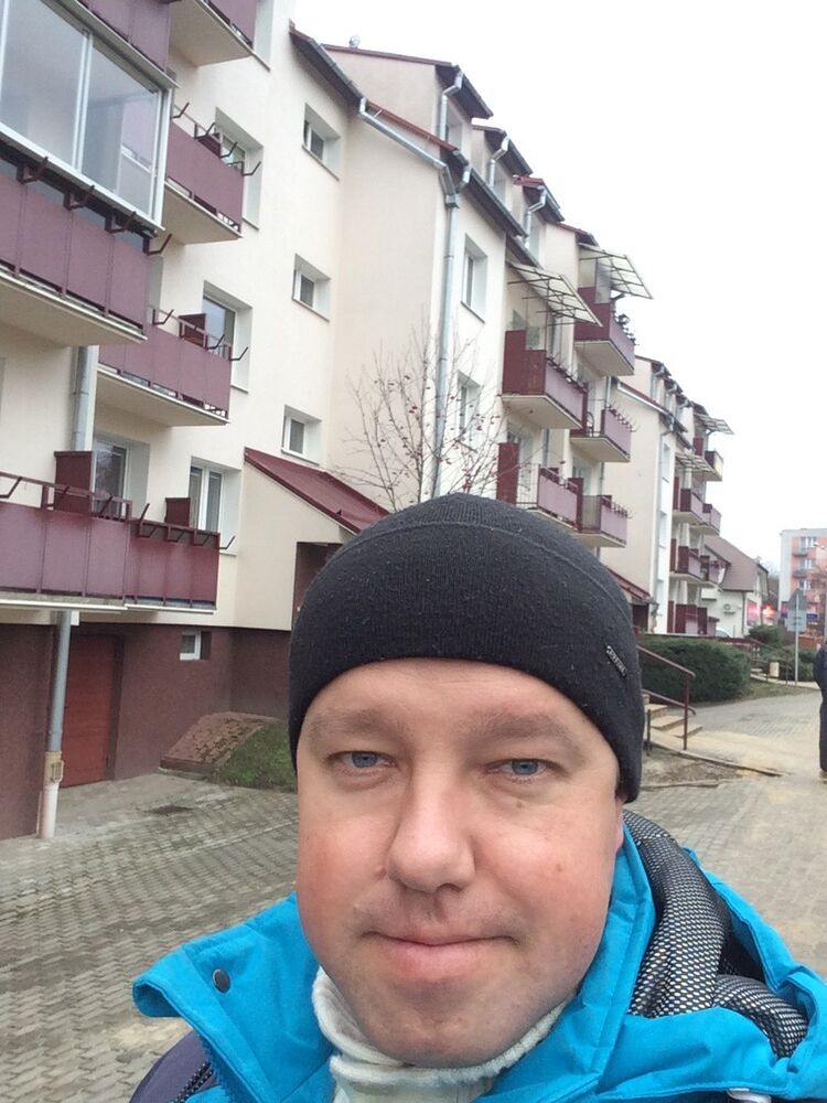  ,   Artem, 46 ,   ,   , c 