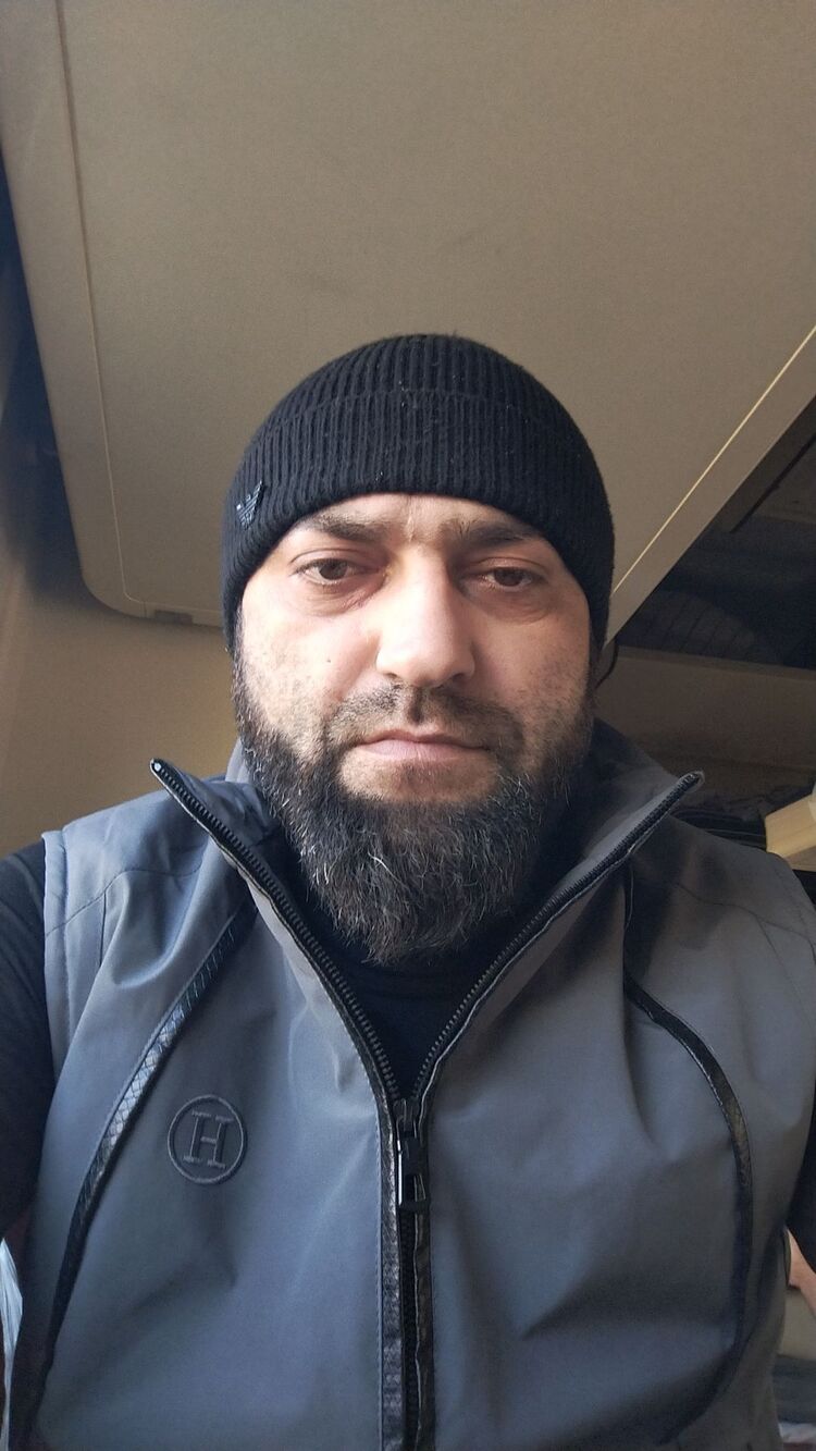  52763362  , 38 ,    