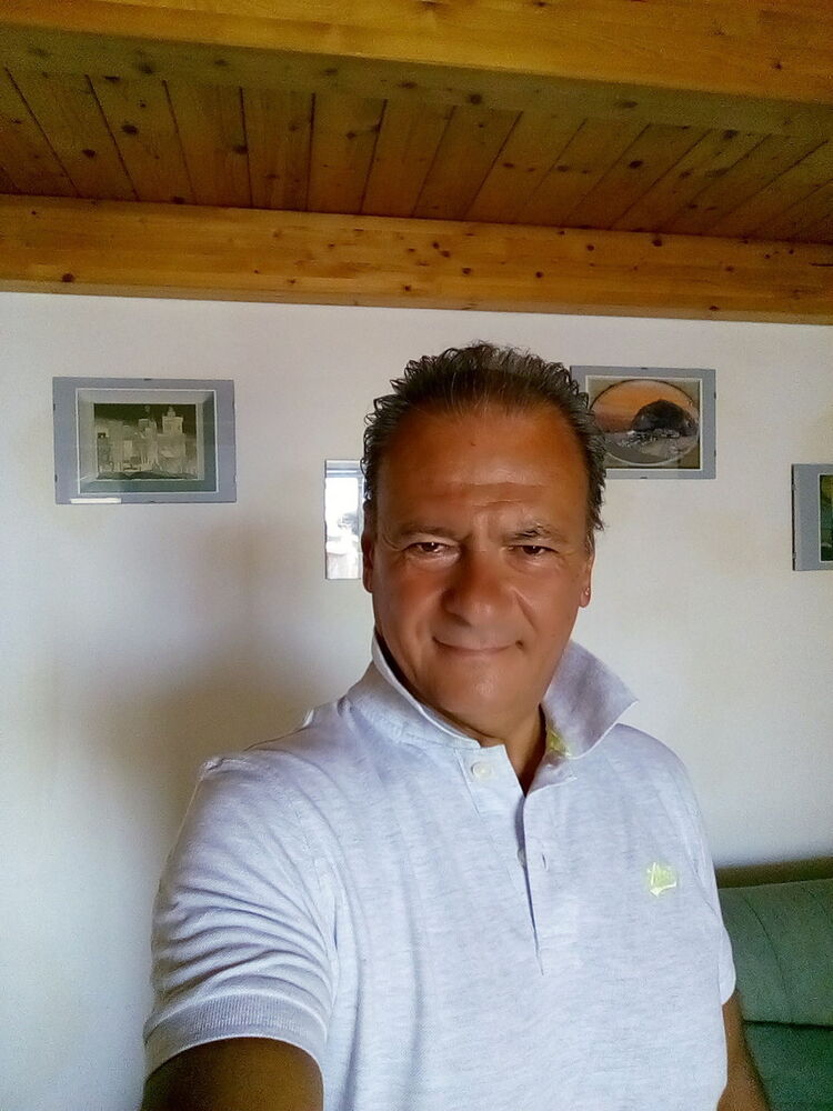  14725932  Pietro, 63 ,    Castelnovo Di Sotto