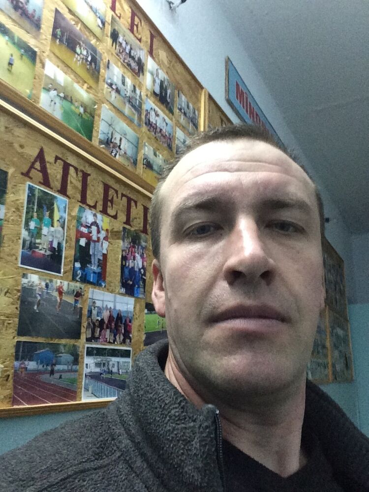  8640592  Sergiu, 47 ,    