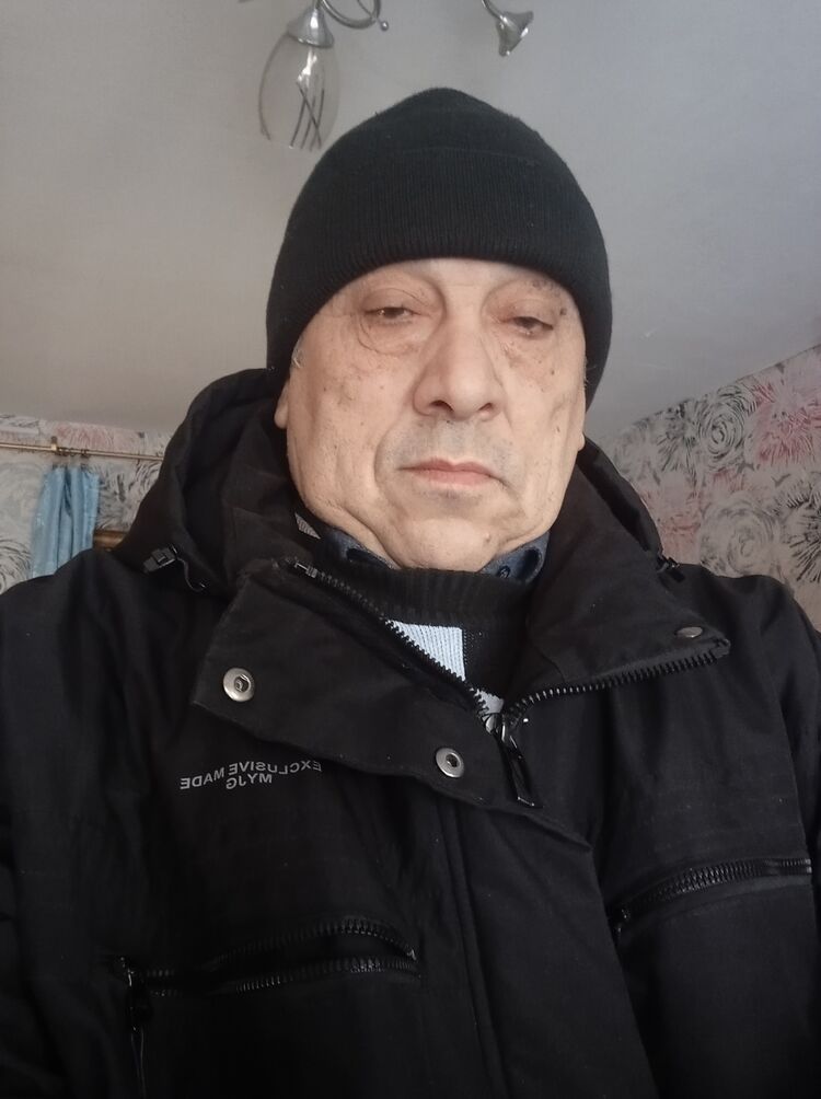  46661622  , 61 ,    