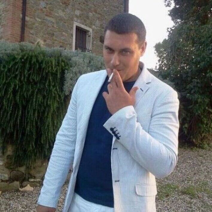 ���� 24129032 ������� Mr  Grey, 40 ���, ���� ���������� � ��������