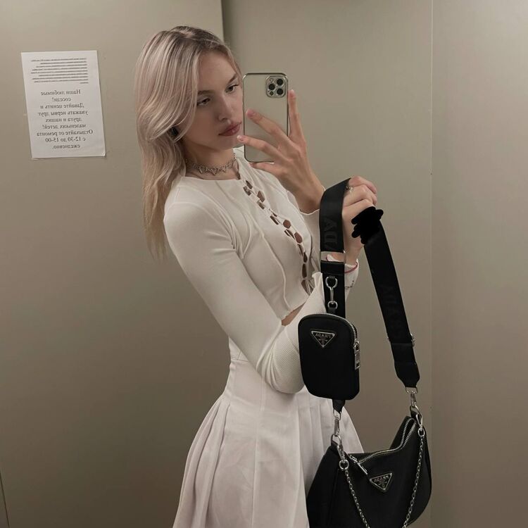  ,   , 22 ,  