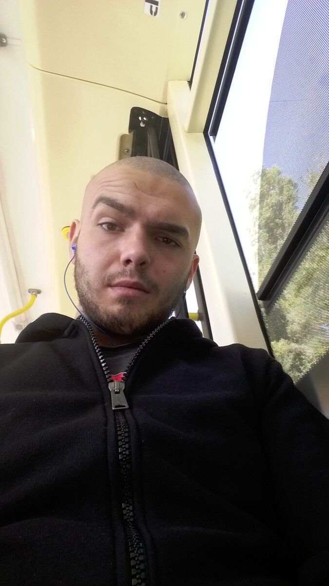  ,   , 28 ,   