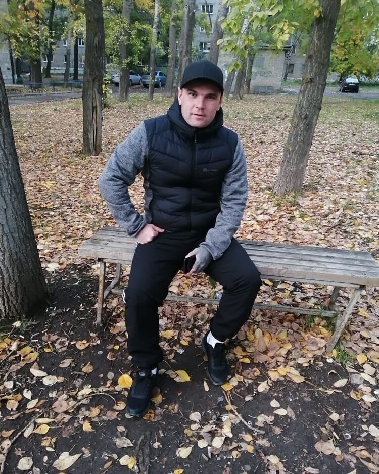  18008472  , 38 ,    
