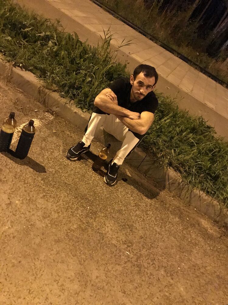  29895372  , 39 ,    