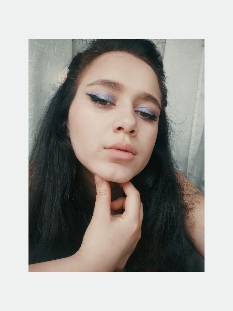  52878342  , 21 ,    