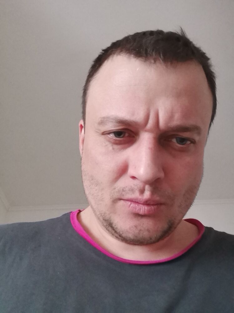  24606852  Slelrlelgla, 43 ,    