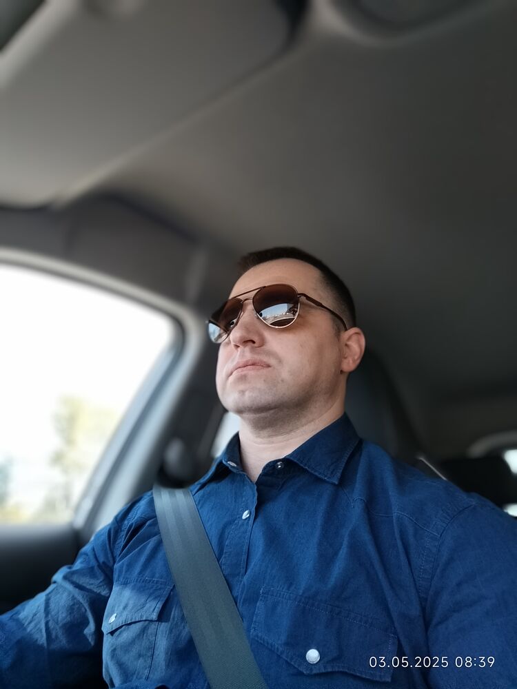  ,   Dima, 44 ,   ,   , c , 