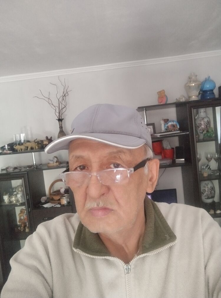  42432692  Aidar, 66 ,    