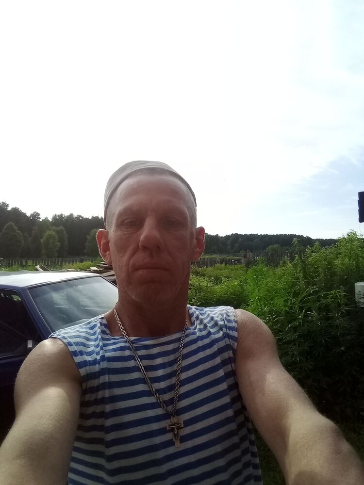  27537792  Benis, 48 ,    