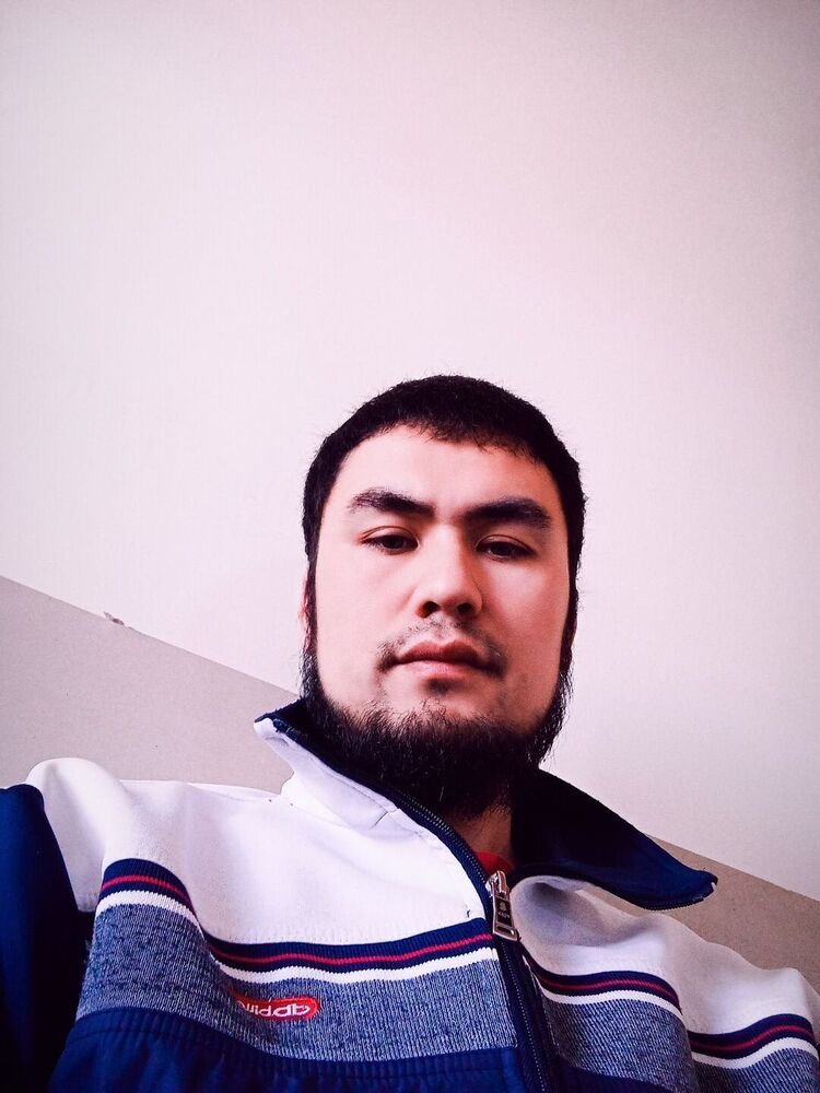  43398022  , 27 ,    