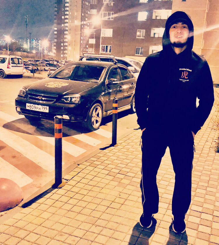  25778422  Jonlk, 30 ,    