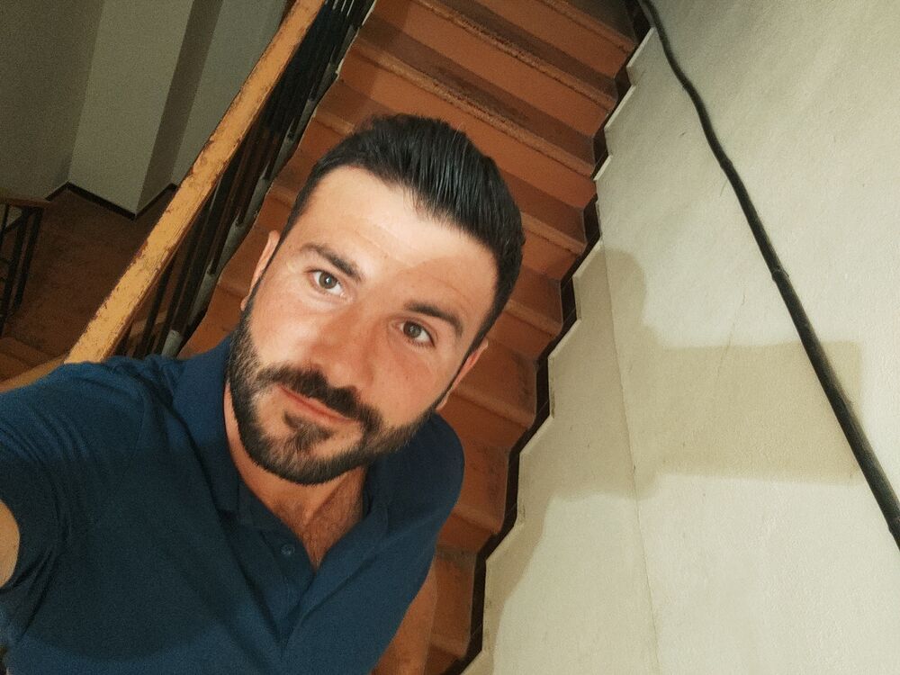  27870492  , 33 ,    