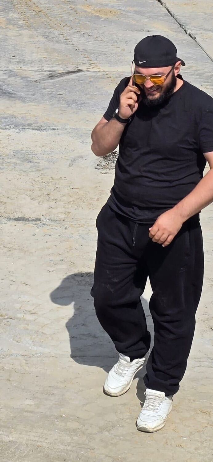 ���� 52457852 ������� Doberman, 32 ����, ���� ���������� � ����� �������