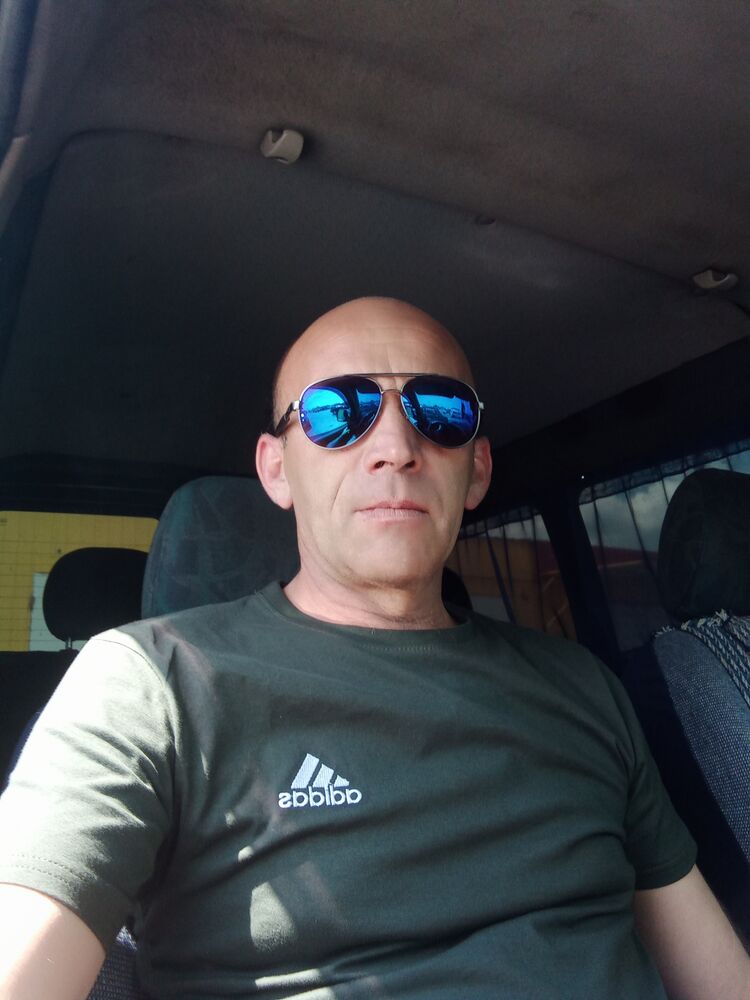  31775752  , 48 ,    