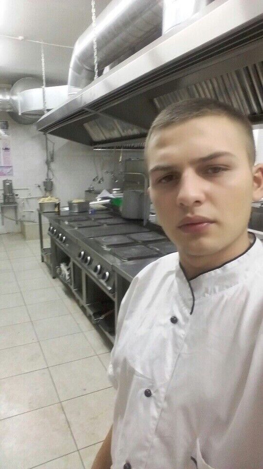  42315752  , 27 ,    