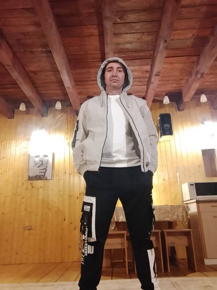  52231872  , 38 ,    