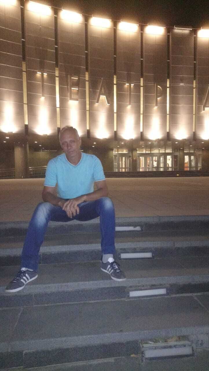  53442272  Zair, 57 ,    