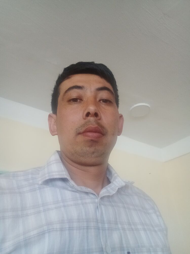  ,   Zoir, 32 ,   ,   